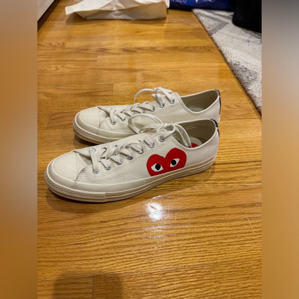 Converse x Comme des Garçons PLAY Chuck 70 LOW TOP SHOE
